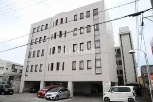 和歌山県和歌山市和歌浦東4丁目【マンション】の外観