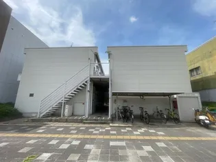 レオパレス小人町【107号室】の外観