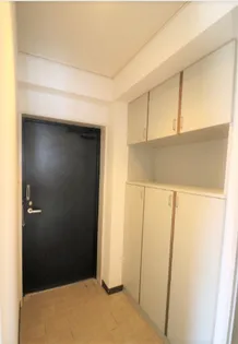 エステートモア【203号号室】の玄関