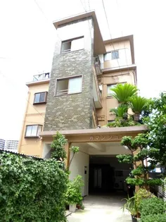 寿マンション【205号号室】の外観