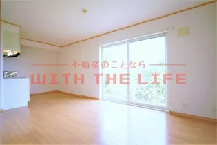 グランドアマレーVI番館(グランドアマレー6番館)【106号号室】の居間