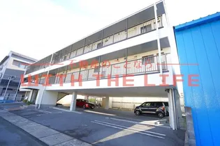 ロウタスビルの画像