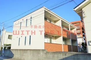 レイナス花絣【102号号室】の外観