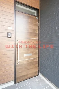 アテレーゼOne西町【203号号室】の玄関