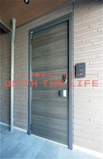 シエン・ド・デミオ一番館【202号号室】の玄関