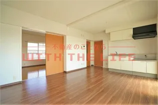 コンチェルト東合川【Ⅱ201号号室】の居間