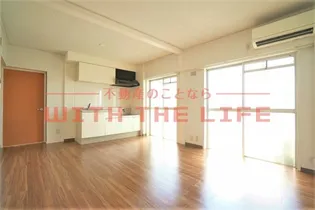 コンチェルト東合川【Ⅱ201号号室】の居間