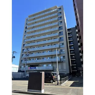 グラン・ドミール小田原山本丁【7階】の外観