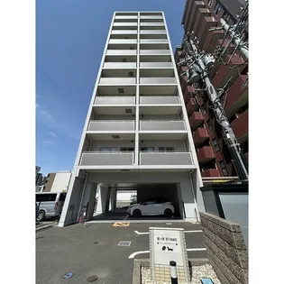 榴ヶ岡YSコート【2階】の外観