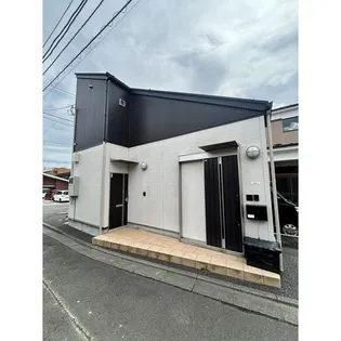 フォレスタ上杉【201号室】の外観