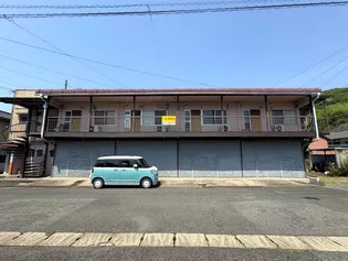 蜜蜂アパートの画像