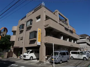 ドルガーネット【2階】の外観