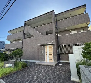 アンプルールフェールGland・Mob【2階】の外観