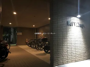 Rei Village【8階】の外観