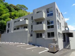 8 court【2階】の外観