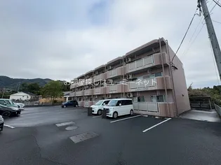 エステート下福元【303号室】の外観