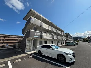 鹿児島県姶良市西餅田【マンション】の外観