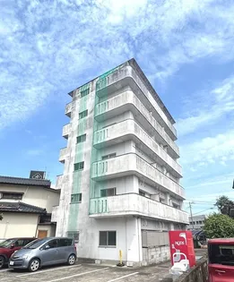 エリートマンション【3階】の外観