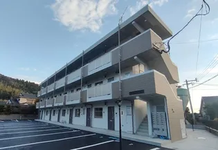 鹿児島県姶良市平松【マンション】の外観