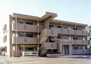 鹿児島県霧島市隼人町見次【マンション】の外観