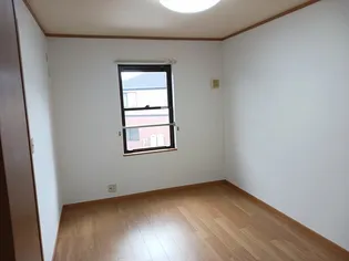 コリ−ヌ華Ⅱ【2階】の寝室