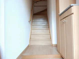 コリ−ヌ華Ⅱ【2階】の玄関