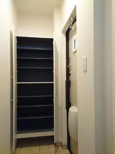 Eastavenue【2階】の玄関