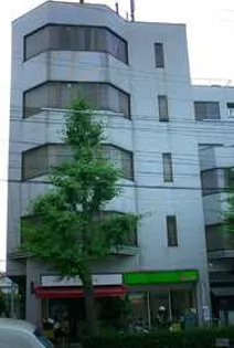 ラ ヴァリエの画像