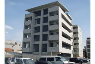 アテナリー右京の画像