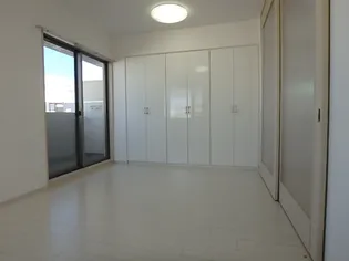 LUMINOUS新大阪【11階】の寝室