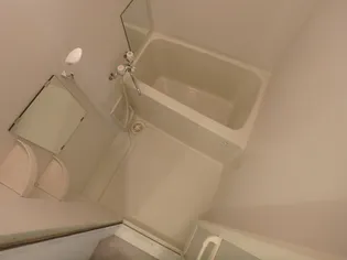 LUMINOUS新大阪【11階】の風呂