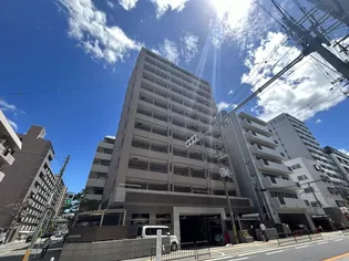 中央メルヴェール江坂【8階】の外観