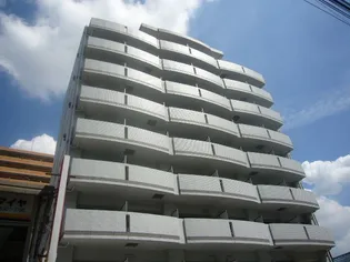 ルクレ新大阪レジデンス【8階】の外観