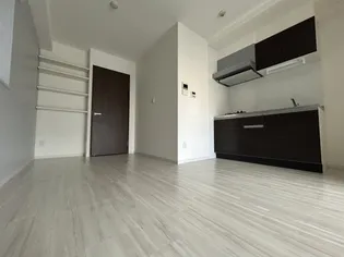 fortuney江坂Ⅱ【5階】の居間