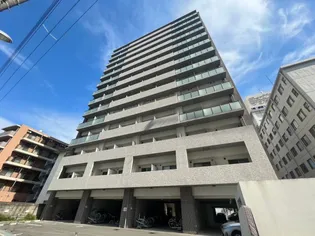 レジディア新大阪【13階】の外観