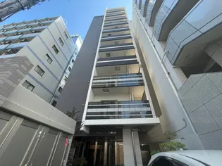 YOU'S八番館【5階】の外観