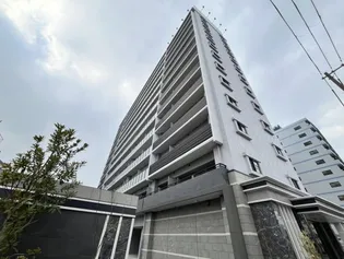 スプランディッドライズ新大阪ノース【7階】の外観
