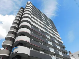 セレニテ新大阪プリエ【4階】の外観