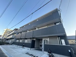 クレセント江坂【2階】の外観