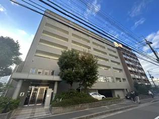 アールエスフラッツ【4階】の外観