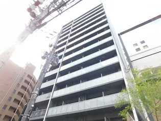 コンフォリア・リヴ新大阪Q【2階】の外観