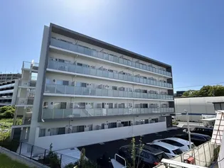 ベルエール江坂【5階】の外観