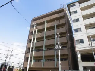 エル・セレーノ東三国【2階】の外観