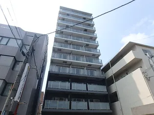 ワールドアイ江坂アルバ【2階】の外観