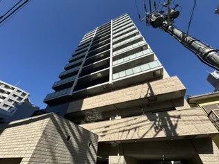 クレストコート江坂垂水町【3階】の外観