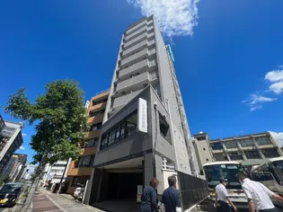 シャルマン新大阪【6階】の外観