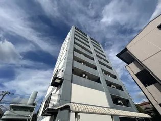 ライブガーデン江坂【8階】の外観