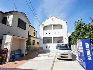 ウエストコート【2階】の外観