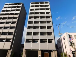 ファーストフィオーレ江坂ウエスト【3階】の外観