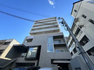 レジリエント江坂穂波町【7階】の外観